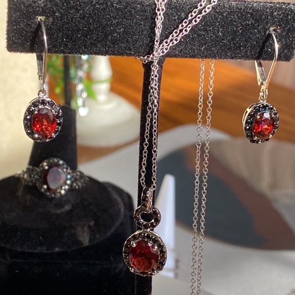 🌸 VEMELHO GARNET AND BLACK SPINEL COMPLETE SET 🌸 SIZE 8 RING 🌸 - Picture 11 of 16